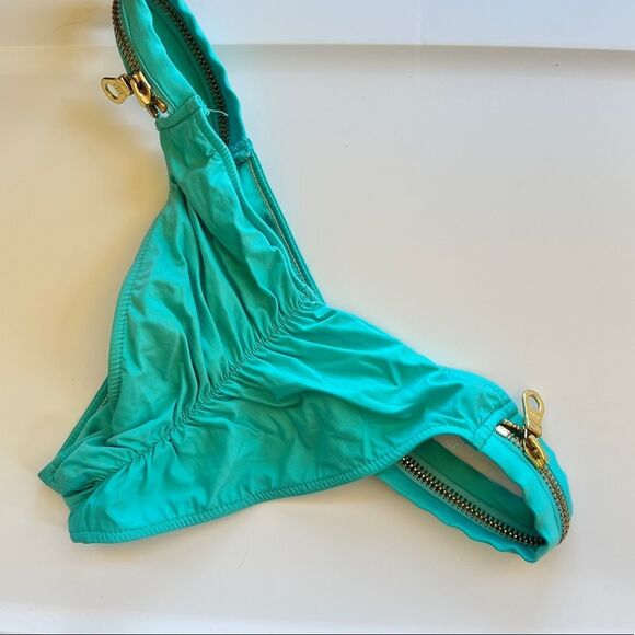 Beach Bunny Bikini Bottom With Zippers - Picture 5 of 7